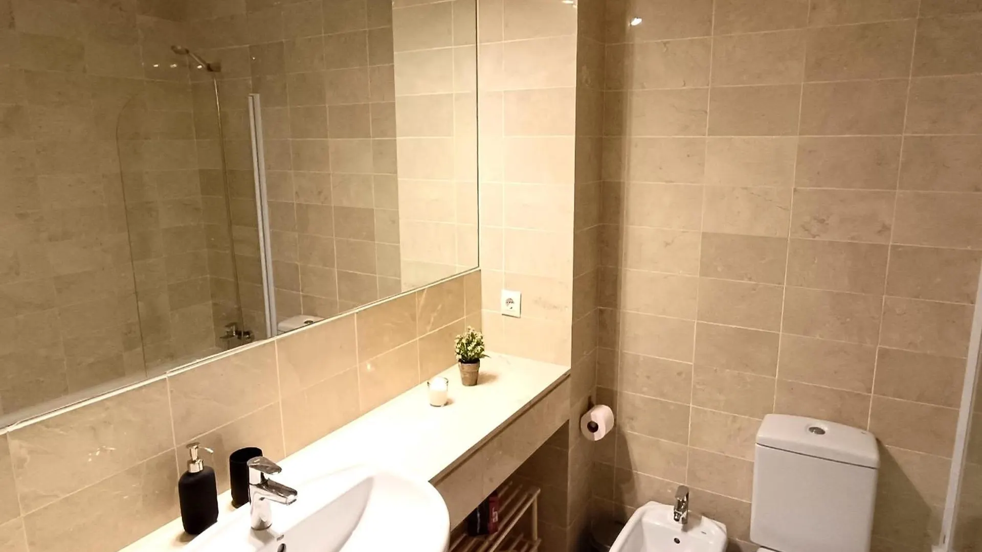 Apartamento Amplio, Comodo Y Familiar En Duquesa Hills Manilva